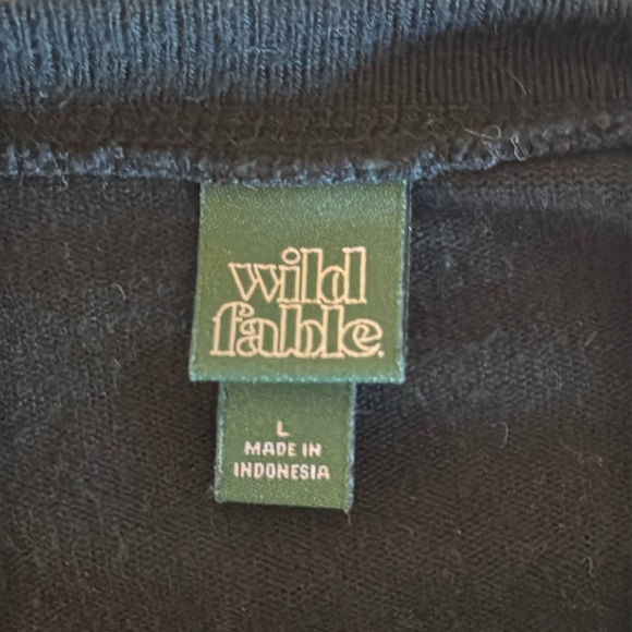 Wild fable Women’s Long Sleeve Cropped Tee With One Pocket Black size Large - Picture 5 of 12